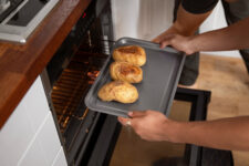 how to clean a toaster oven